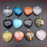 Pierre naturelle en forme de coeur pendentif en cristal cristal Agate collier de pierres précieuses pendentif pour les femmes bijoux en pierre naturelle