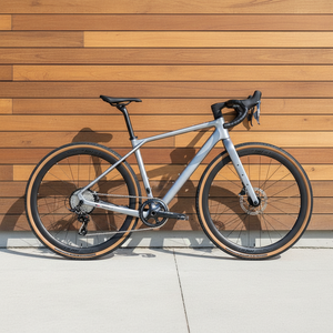 <span class=keywords><strong>Bicicleta</strong></span> de Gravel X de Fibra de Carbono de Alto Módulo con Eje Pasante 12*142 y Cableado Interno Completo para Ciclismo Profesional de Gravel y XC - Product Image 1