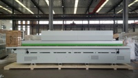 Machine à chantourner automatique robuste MF450C pour le placage PVC PUR, idéale pour la menuiserie et la fabrication de meubles