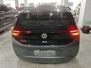 รถยนต์ไฟฟ้า Volkswagen ID3 Pure+ รุ่นปี 2022 แบบแฮทช์แบ็กมือสอง - Product Image 2