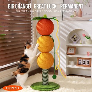 Griffoir pour <span class=keywords><strong>chat</strong></span> en forme de fruit à 3 balles, avec balles en sisal triples et base en peluche aspect herbe |   Meuble pour <span class=keywords><strong>chat</strong></span> anti-basculement à empreinte compacte - Product Image 2