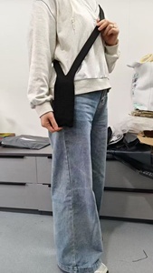 <span class=keywords><strong>กระเป๋า</strong></span>ใส่โทรศัพท์ดีไ<span class=keywords><strong>ซ</strong></span>น์แฟชั่นสีสันสดใสสำหรับสาวๆ รุ่นใหม่ล่าสุด <span class=keywords><strong>กระเป๋า</strong></span>ใส่โทรศัพท์ Issey Miyake สำหรับ iPhone 17 PRO MAX PLUS 16 15 14 13 - Product Image 3