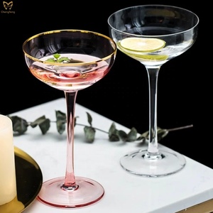 <span class=keywords><strong>Copa</strong></span> de <span class=keywords><strong>Gin</strong></span> <span class=keywords><strong>Rosa</strong></span> con Borde Dorado de 120 ml, <span class=keywords><strong>Copa</strong></span> de Cóctel de Cristal sin Plomo, <span class=keywords><strong>Copa</strong></span> de Vino - Product Image 2