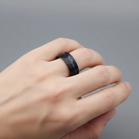 Bagues en carbure de tungstène noir de 8 mm avec incrustation de grès bleu galaxie et finition martelée, ajustement confortable, alliance de mariage tendance pour hommes et femmes