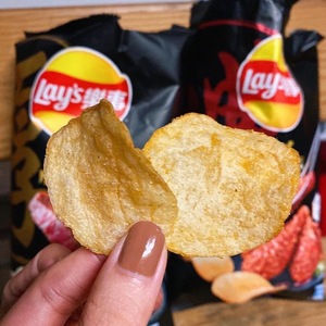 Lays Exportación Venta Directa 43G pollo frito picante taiwanés con sabor a patatas fritas - Product Image 5