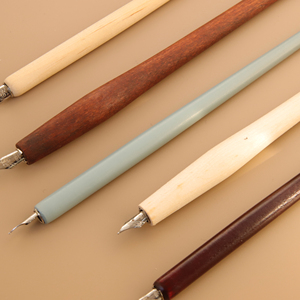 Supporto per Penna Calligrafica con Pennino Obliquo e Flangia in Ottone Multi-adattabile, Impugnatura Extra Comoda per Penna ad Immersione Destrorso - Product Image 5
