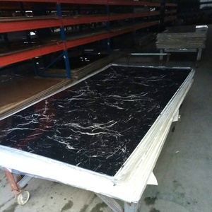 <span class=keywords><strong>Feuille</strong></span> acrylique effet <span class=keywords><strong>marbre</strong></span> craquelé en <span class=keywords><strong>noir</strong></span> ou blanc - Product Image 3