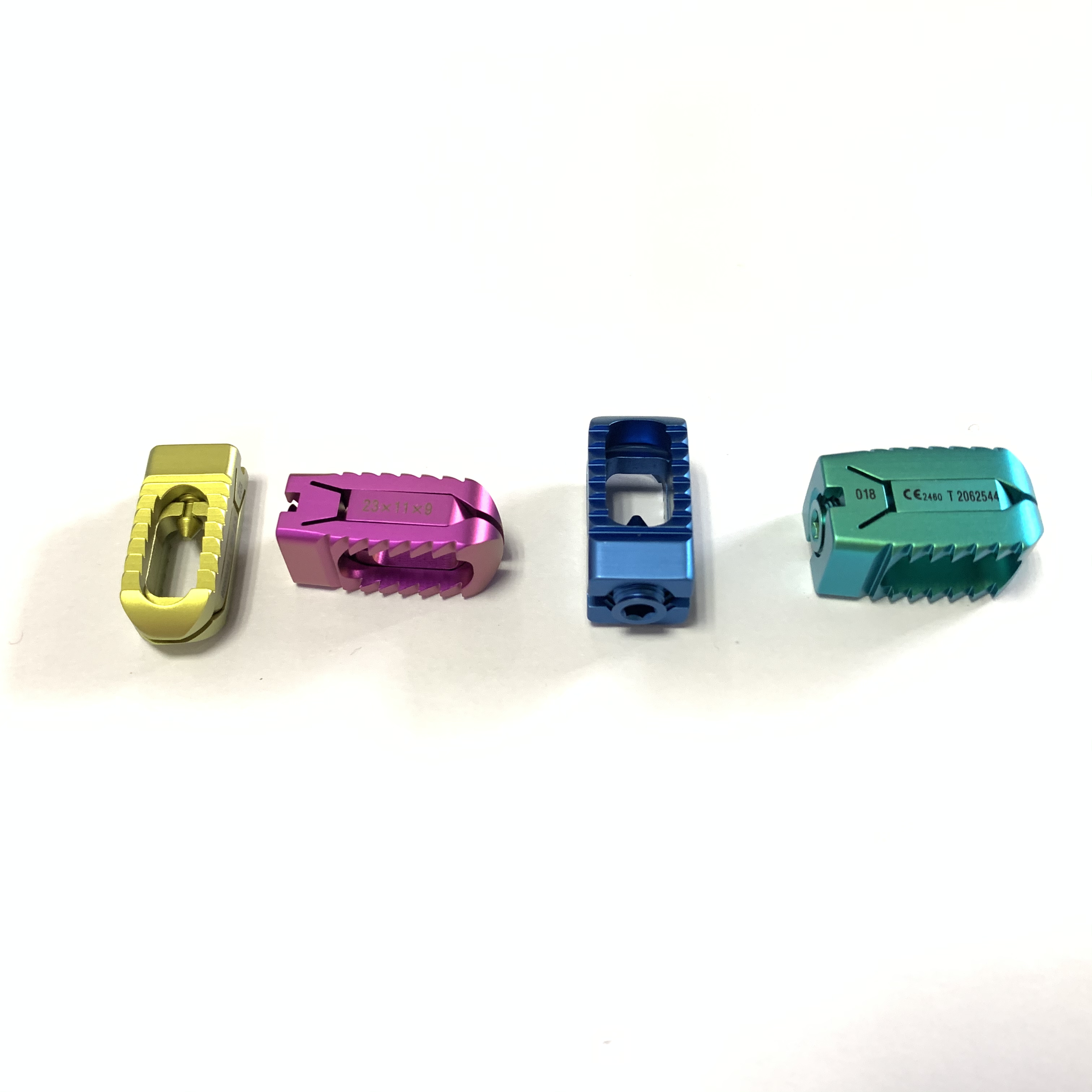 expandable cage pilf