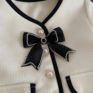 New Spot Wholesale Black Luxury Autumn Set Black Bow <b>Cardigan</b> Long-<b>Sleeved</b> Set + <b>Short</b> Skirt Girls Set Three-Piece Suit - Product Image 3