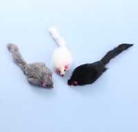 Vente en gros de souris en fourrure de lapin moderne écologique jouets pour chat résistant aux morsures interactif noir blanc gris jouet pour chat souris fournitures pour animaux de compagnie