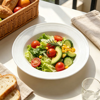 Assiette à pâtes en céramique blanche en gros, bol en forme de chapeau, plat de service pour risotto de fruits de mer et salades, vaisselle de restaurant