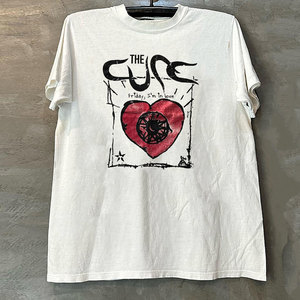 T-shirt graphique The Cure Friday I'm in Love, 220 grammes, style vintage surdimensionné, unisexe, en coton, streetwear décontracté - Product Image 1