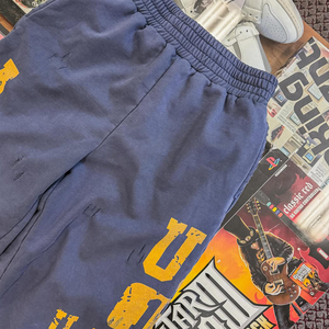 <span class=keywords><strong>Pantaloncini</strong></span> Capri da <span class=keywords><strong>Uomo</strong></span> in <span class=keywords><strong>Cotone</strong></span> Pesante Lavato con Stampa Grafica DTG, Effetto Usurato, Stile Streetwear Personalizzato - Product Image 3