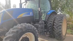 Good NH T1654 Tractor de maquinaria agrícola para maíz, caña de azúcar, soja, trigo y arroz, calidad del motor central a la venta - Product Image 5