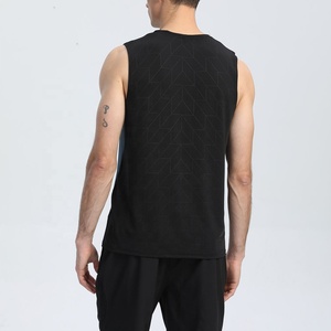 Canotta Sportiva da Uomo all'Ingrosso, Abbigliamento da Palestra di Alta Qualità, Eco-Friendly, Logo Personalizzato, Canotta da Allenamento in Spandex ad Asciugatura Rapida - Product Image 4