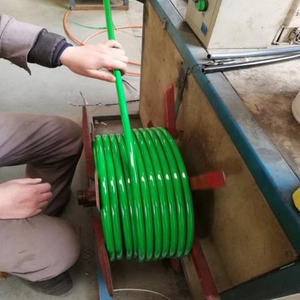 <span class=keywords><strong>Manguera</strong></span> Hidráulica Termoplástica GNV de Fábrica, Ligera y Flexible, SAE100 R7 1/<span class=keywords><strong>4</strong></span>, Negra y Naranja, con Orificios - Product Image 2
