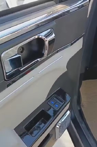Mobil Listrik Mini Yangwang U9 Uni Ev 2025, Sedan Dewasa Empat Roda Bertenaga Baru, Kendaraan Mini 5-Kursi Murah Berkecepatan Rendah - Product Image 3