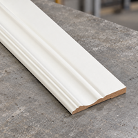 Moulure décorative en MDF apprêté pour plinthe intérieure, finition murale et de sol résidentielle
