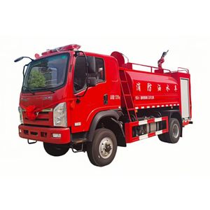 Camion de pompiers Rescue New Dongfeng 4x4 Diesel avec réservoir d'eau de 5001-7000L, 5,6m, Yuchai 160HP, norme d'émission Euro 6 - Product Image 1