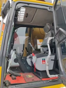 Excavatrice Komatsu PC200 20T d'occasion certifiée CE, importée du Japon, avec moteur Cummins, boîte de vitesses et accessoire de préhension (thumb). - Product Image 6