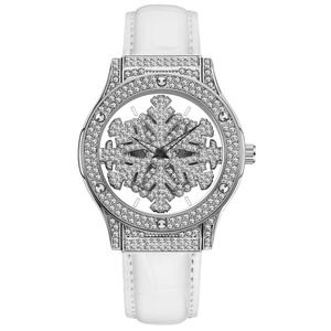 Montre à quartz pour homme à motif étoile, bracelet en cuir entièrement orné de cristaux - Product Image 4