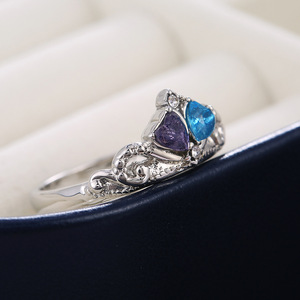 Anello a Forma di Cuore con Corona per Donne, Pietra Blu e Viola, Accessorio di Gioielleria Elegante e Minimalista, Stile Estivo - Product Image 5