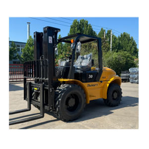 מחיר המפעל qingdao yangft 2.5t כדי 4t 4wd <span class=keywords><strong>f</strong></span> סדרה שטח קשה שטח דיזל מלגזה 3m 4.5 מ להרים נושאת גובה נושאת plc - Product Image 1