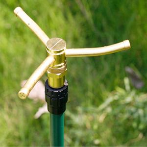 热卖洒水喷头旋转黄铜3臂高层花园伸缩式喷雾器 - Product Image 3