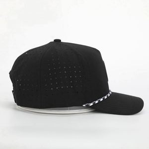 Casquette Unisexe Personnalisée de Haute Qualité en Caoutchouc Écologique, Style Dessin Animé, 5 Panneaux, avec Trous Découpés au Laser, Visière en Corde Perforée, Réglable, Quatre Saisons, Résistante à l'Eau - Product Image 4