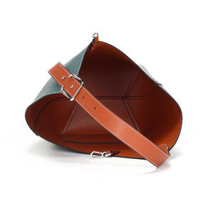 Bolsos de Mano de Cuero Genuino de Gran Capacidad para Mujer, Bolsos Tipo Cubo con Diseño Exclusivo y Estilo Moderno - Product Image 4