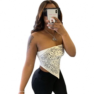 Camiseta de punto informal para mujer, nueva moda de verano, sexy, estampada, sin hombros, sin tirantes, con diseño de <span class=keywords><strong>pañuelo</strong></span>/bandana - Product Image 3