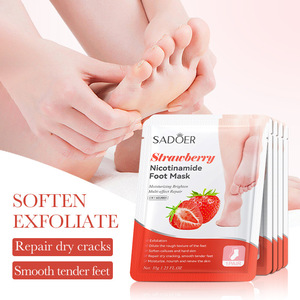 SADOER Masque pour les Mains aux Fruits Avocat Pêche Papaye Cerise Fraise Vitamine C Hydratant Exfoliant Peau Morte Masque Peeling pour les Pieds - Product Image 3