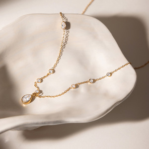 สร้อยคอเพทายทรงหยดน้ำ ทอง 18K สแตนเลสสตีล จี้เดี่ยว สำหรับใส่ทุกวัน ผลิตจากเมืองอี้หวู่ รหัสสินค้า JDN0212230 - Product Image 2