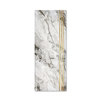 Carreaux de sol en porcelaine effet marbre poli blanc, gris et or brillant pour escaliers, 470x1200mm, de la marque Kewent Tile Company