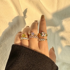 Anillos de Acero Inoxidable con Baño de Oro de 18k, Ajustables, con Zirconia de Colores, Resistentes al Agua, para Mujer, Venta al Por Mayor - Product Image 1