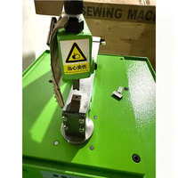 Machine pneumatique LVBU pour l'assemblage de boucles annulaires pour sandales Birkenstock et chaussures de plage, machine de poinçonnage et de rivetage de boucles en forme de D