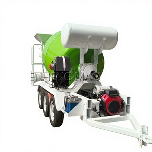 Bétonnière sur remorque de 2 mètres cubes avec moteur à essence, triple essieu pour la construction routière - Product Image 1