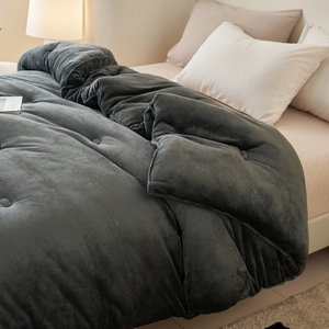 Thả vận chuyển flannel lông cừu bộ đồ giường Comforter tối màu xám dày ấm Mền nhung chắp vá dày Duvet Cashmere Duvet - Product Image 2