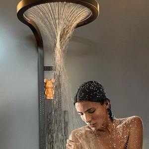 Nouvelle douche murale multifonctionnelle pour <span class=keywords><strong>salle</strong></span> <span class=keywords><strong>de</strong></span> <span class=keywords><strong>bain</strong></span> ensemble <span class=keywords><strong>de</strong></span> <span class=keywords><strong>colonne</strong></span> <span class=keywords><strong>de</strong></span> douche murale tour Massage corps pulvérisation planche <span class=keywords><strong>de</strong></span> douche - Product Image 1