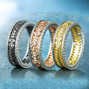 Anello Traforato Creativo per Coppie, Gioiello da Dito alla Moda per Uomo e Donna - Product Image 3