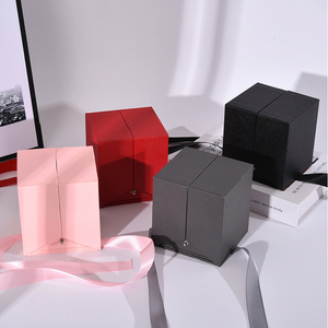 Rosas Rojas Eternas Preservadas al por Mayor en Caja de Acrílico con Collar de Te Amo, Regalo de Flor Eterna para San Valentín - Product Image 6