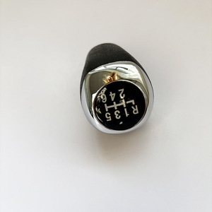 Pomo de palanca de cambios de coche Chen Can, ergonómico, de cuero, para el modelo Bora - Product Image 3