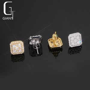 Bijoux Hip Hop à la Mode en Stock Local aux États-Unis, Boucles d'Oreilles Carrées en Moissanite Glacée VVS avec Fermoir à Vis, pour Hommes - Product Image 5