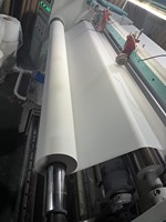 Papier de transfert par sublimation industriel 40 g/m² pour l'impression de vêtements de sport, conçu pour la production de vêtements de sport et d'activewear