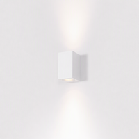 Applique murale LED 2*5W IP65 avec driver intégré, design compact, idéale pour l'extérieur, style moderne