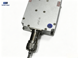 Modulo Amplificatore di Potenza RF Portatile Personalizzato da 100W 2.4GHz, Efficienza 50%, 28V, Guscio in Alluminio, 0.4KG, Schermature a Banda Larga per Droni - Product Image 2