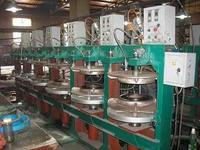 Moulage à chaud de haute qualité moto pneu Tube vulcanisation presse Machine caoutchouc vulcanisation Machine usine de fabrication fournie