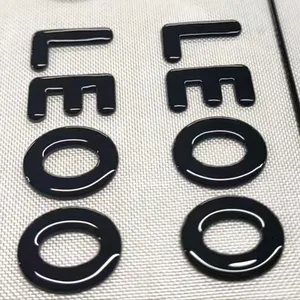 Cetak kustom Logo 3D Label garmen naik topi tambalan karet besi pada Label Transfer panas silikon untuk kaus