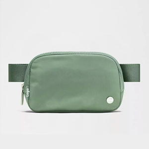 Wholesale Nylon Zipper Portable Sports Style Phone Waist <b>Bag</b> 1L Unisex <b>Mini</b> Crossbody <b>Bag</b> Fanny Pack - Product Image 3