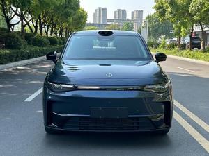 Leapmotor C10 EREV 2024 d'occasion, 210 LiDAR, conduite à gauche, autonomie EV de 210 km, système de conduite intelligent Orin-X, toit ouvrant panoramique longue portée de 1190 km, gris sur violet - Product Image 1